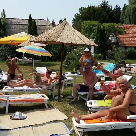 Robin Balatonboglár